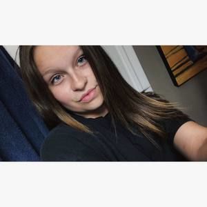 Meet your Posher, Mackenzie